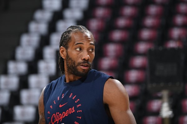 ESPN: Các Clippers hỏi riêng v