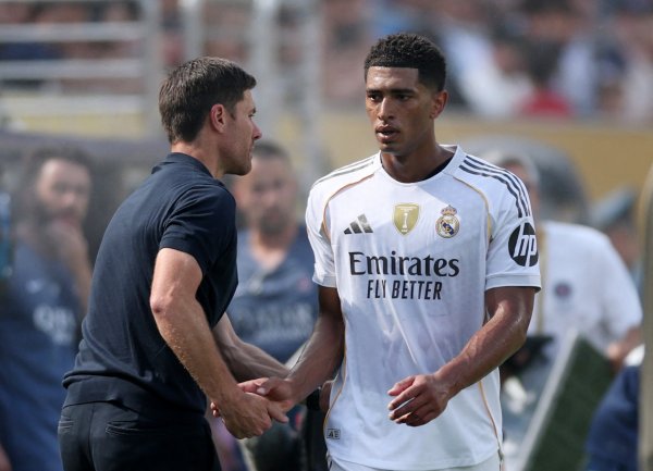 Benito: Real Madrid của Alonso